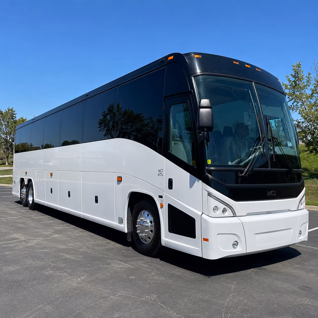 shuttle buses for ku campus employees and research staff